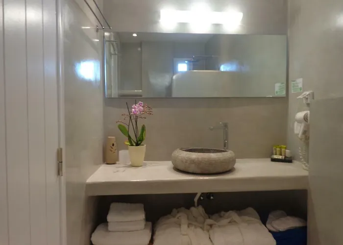 Langas Pensionat Imerovigli (Santorini)